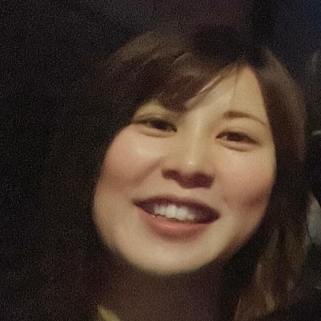 Babysitter in Fuji: 早川 莉央