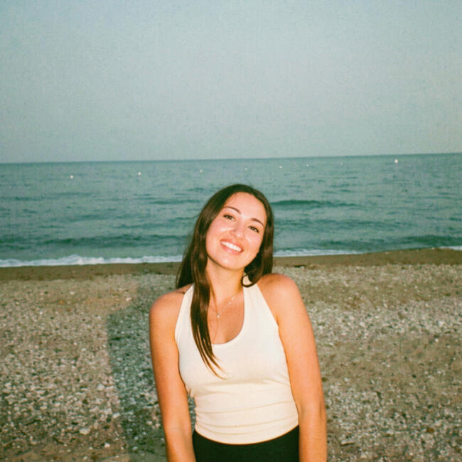 Babysitter in Cagnes-sur-Mer: Yael