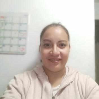 Trabajo de niñera en Santiago de Querétaro: trabajo de niñera Angelica Celene