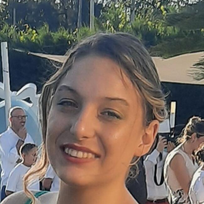 Babysitter a Nocera Inferiore: Veronica