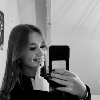 Babysitter Fresnay-le-Long: Faustine