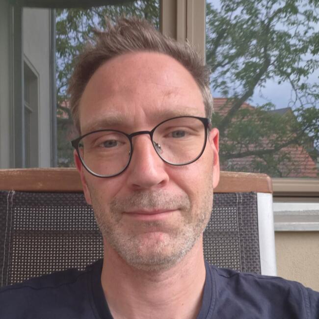 Babysitter Job in Potsdam: Simon