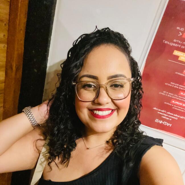 Babysitter in São Carlos: Jéssica