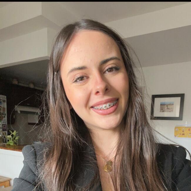 Canguro en Torrejón de Ardoz: Paula