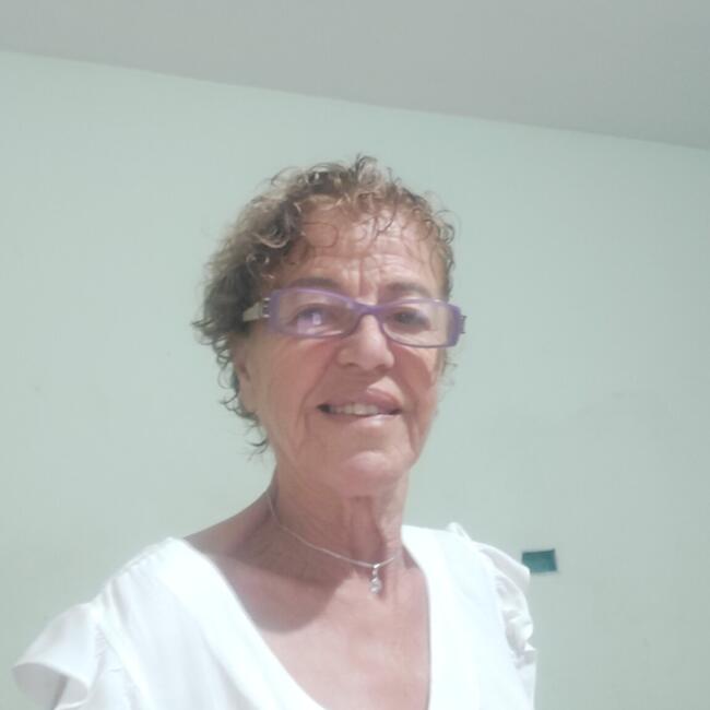 Babá em Taubaté: Claudete