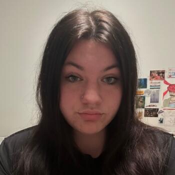 Babysitter in Ghent: Olívia