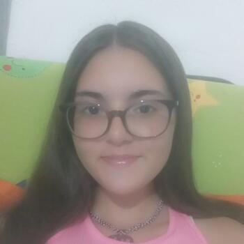 Babysitter em Vila Franca de Xira: Mariana