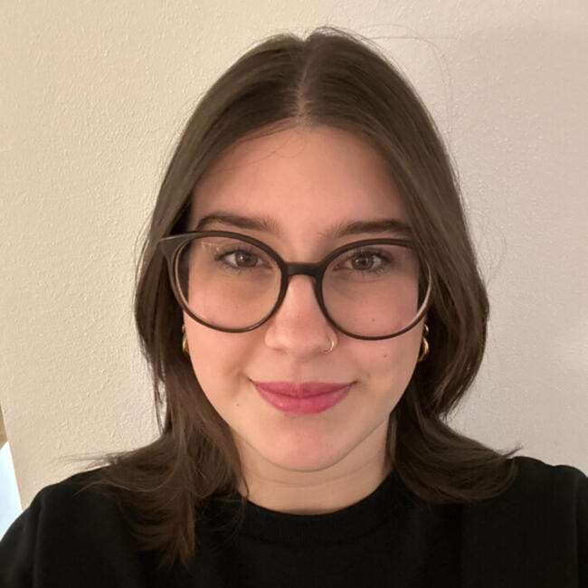 Babysitter in Budapest: Lea