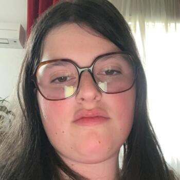 Babysitter in Toulouse: Aurore