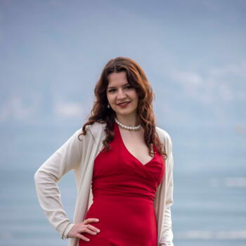 Babysitter in Lyon: Nora