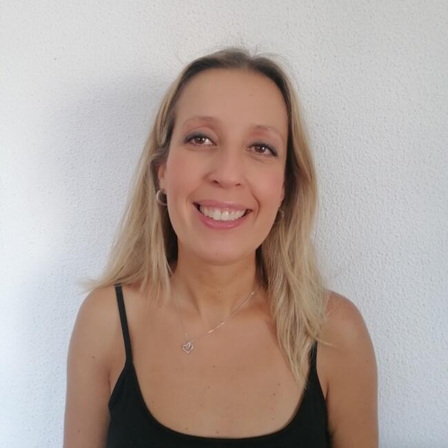 Babysitter in Amora: Vanda