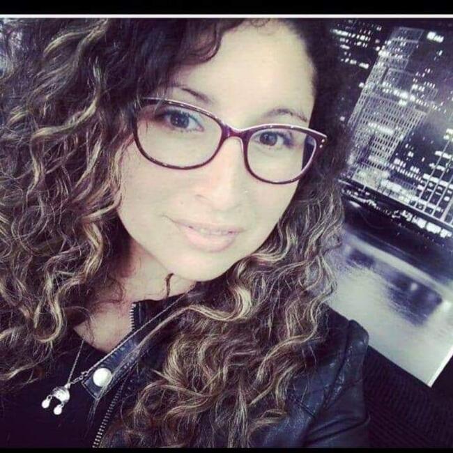 Babysitter in Calle Larga: Natalie Cruz