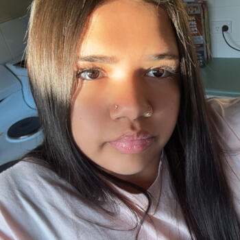 Babysitter in Adelaide: Lailara