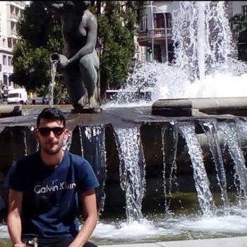 Emprego de babá em Blumenau: emprego de babá Alexandre