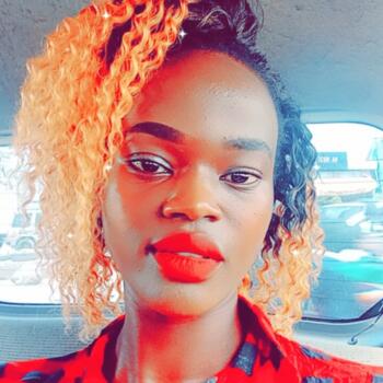 Nanny in Dubai: Elizabeth