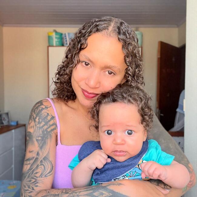 Emprego de babá em Brasília: Waleska