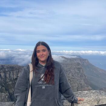 Canguro en Tres Cantos: Rocio Guinea