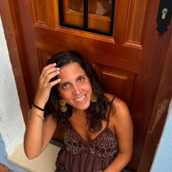 Nanny Zaragoza: Ana
