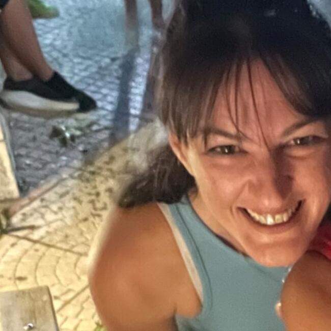 Δουλειά για babysitter στην περιοχή Ίλιον: Ηρω