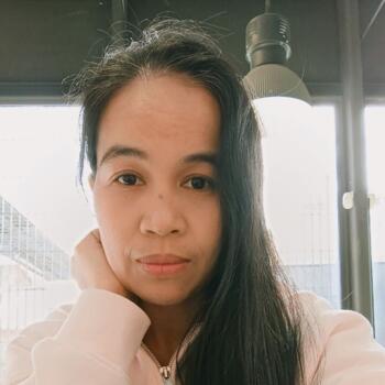 Babysitter in Porto: Edna