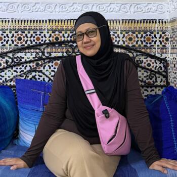Babysitter Singapore: Tina Sarnawi