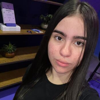 Baby-sitter in Asunción: María Luján