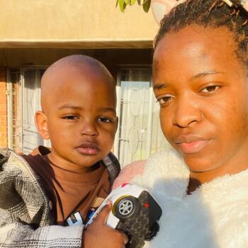 Babysitter in Bulawayo: Naledi