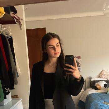 Babysitter Vila Nova de Gaia: Clara