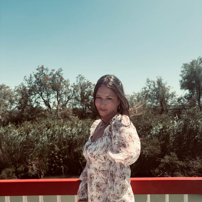 Babysitter in Salon-de-Provence: Emma