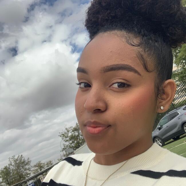 Nanny in Madrid: Kaira