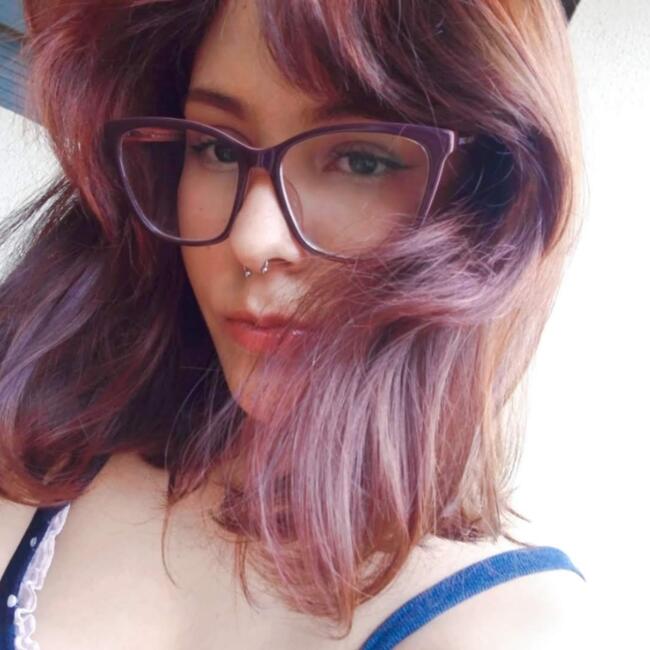 Babysitter in Dourados: Bruna