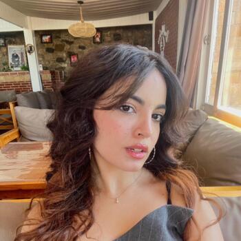 مربية أطفال فاس: Meryame