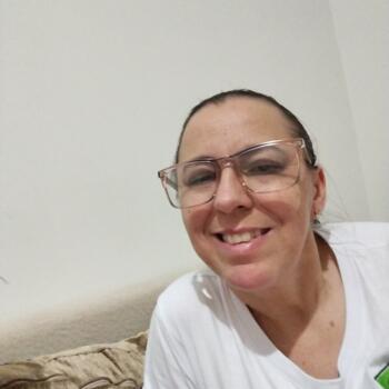 Babysitter in Jaraguá do Sul: Maria