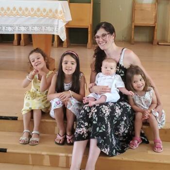 Emploi de garde d'enfants à Saint-Hippolyte: job de garde d'enfants Mélanie