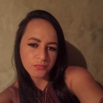 Emprego de babá em Itaí: emprego de babá Maria sirlandia lira de sampai