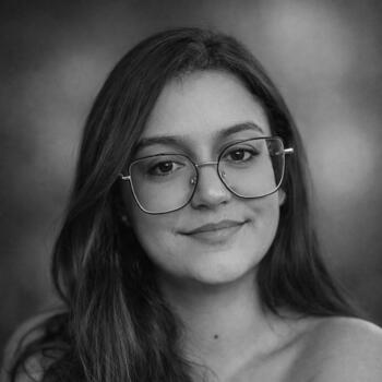 Babá em Monte Alto: Larissa