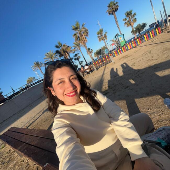 Babysitter in Badalona: Yanina