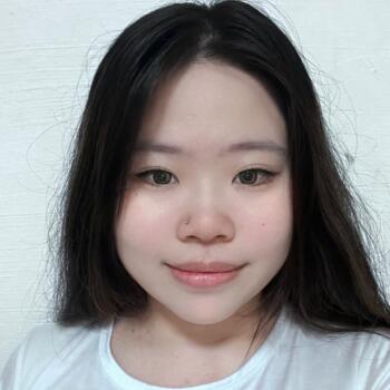 Babysitter in Singapore Island: Bee Jin