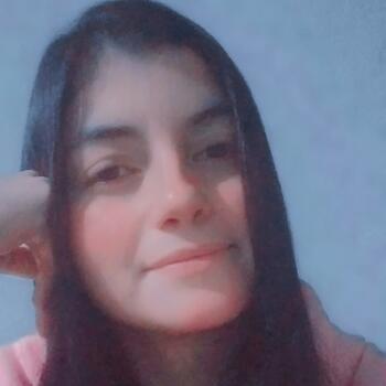 Babá em Florianópolis: Bruna