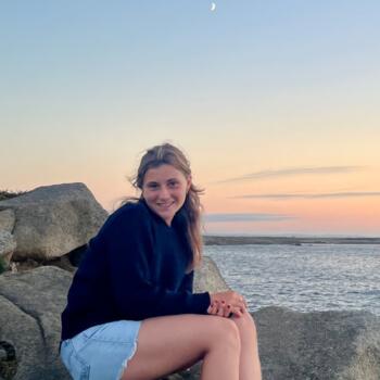 Babysitter in Angers: Solène