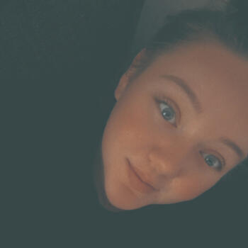 Babysitter in Nuneaton: Lauren