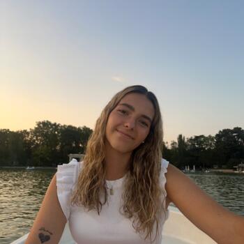 Babysitter in Móstoles: Aroa