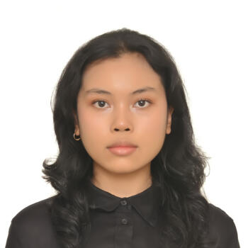 Babysitter in Semarang: Dhea