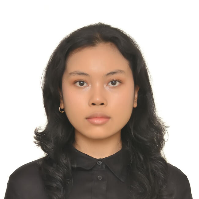 Babysitter in Semarang: Dhea