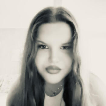 Babysitter a Bagheria: Laura