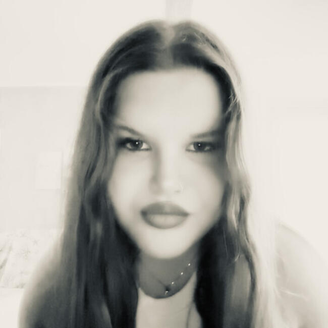 Babysitter a Bagheria: Laura
