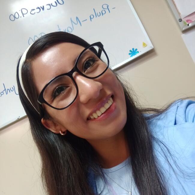 Babysitter in Mexico City: JASMIN YADIRA