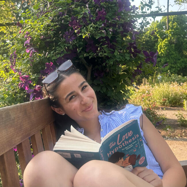 Babysitter in Vienna: Shirin