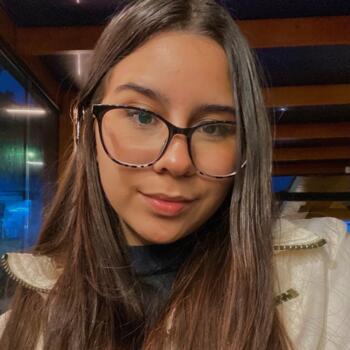 Babysitter in Joinville: Fernanda