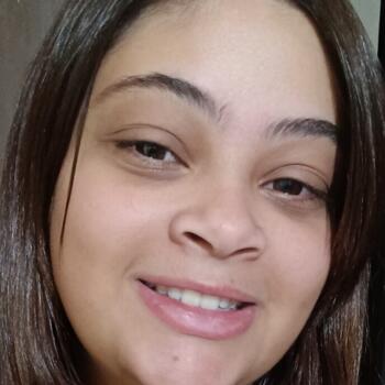 Babysitter in Contagem: Samara